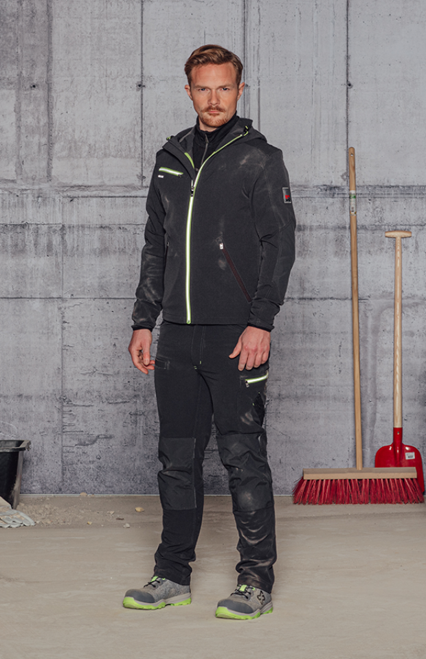 Nutzfahrzeugtechniker Outfit Evolution