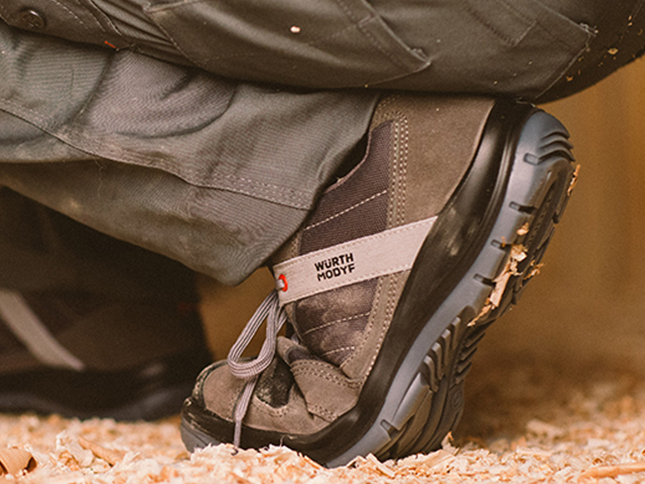 Halbschuhe & Stiefel für Handwerker mit hohem Tragekomfort für lange Arbeitstage im Stehen & Gehen