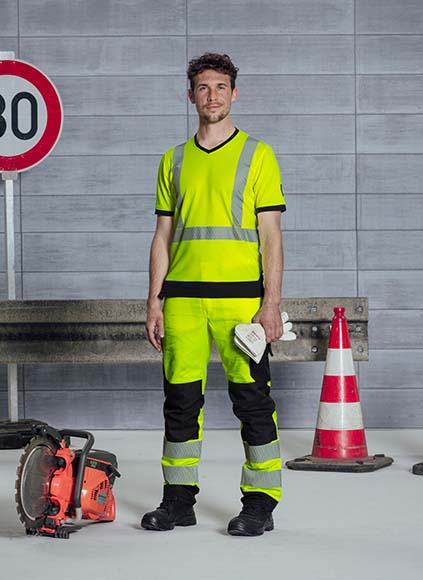 Logistik Warnschutz Outfit Fluo für den Sommer in Gelb